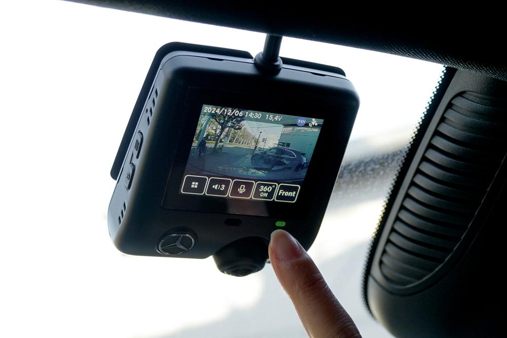 360度カメラでほぼ死角なし!?生まれ変わったメルセデス純正ドラレコを