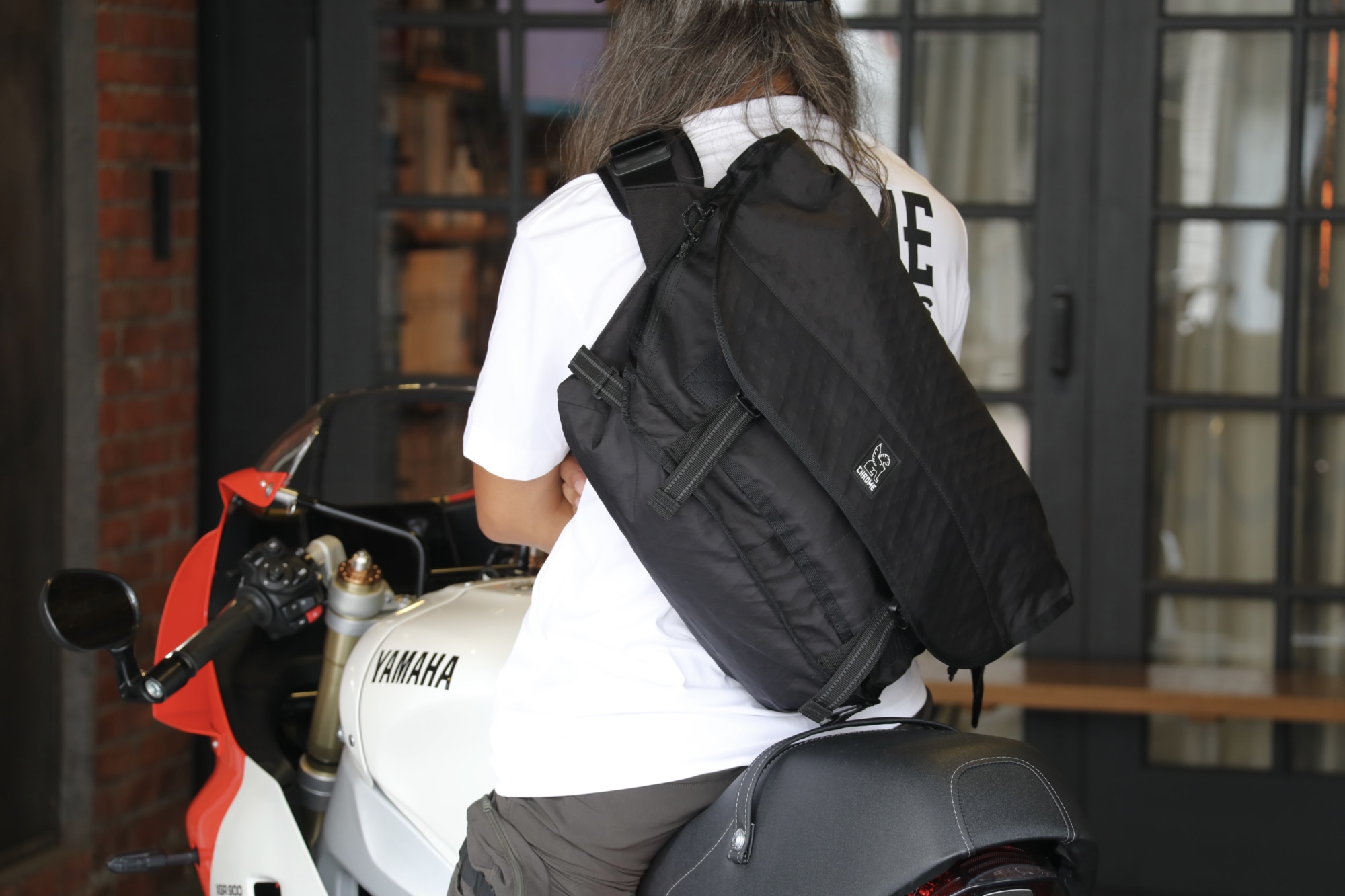 バイク乗りに勧めたいメッセンジャーバッグはコレ！ ‟CHROME BURAN 3