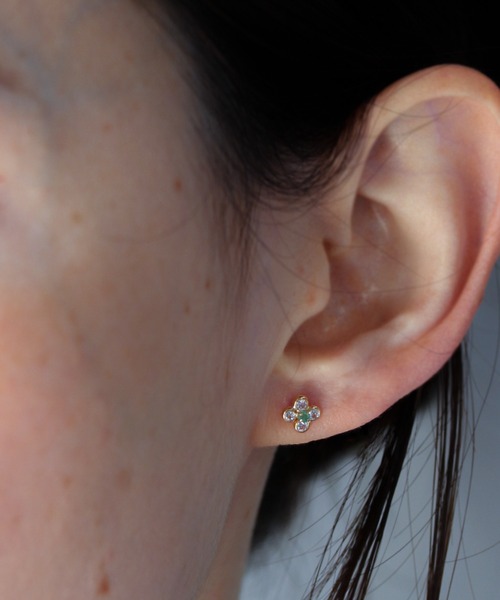 cui-cui（キュイキュイ） ピアス カラーストーン フラワー ピアス