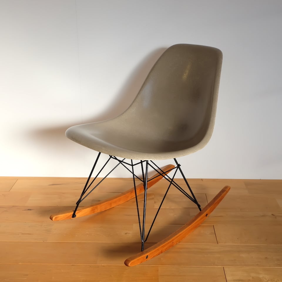 Herman Miller（ハーマンミラー） シェルチェア ロッカーベース フル
