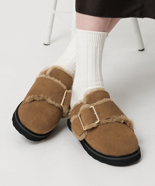 セール】＜MOHI＞スエード ビッグベルト ボストンサンダル