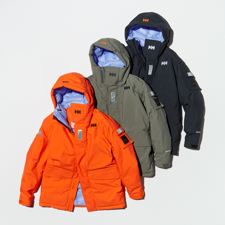 タウンユースはもちろん、アウトドアシーンでも活躍する＜HELLY HANSEN