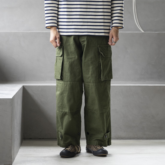 OUTIL PANTALON BLESLE ”OLIVE”［オリーブ］ - Maiden Voyage