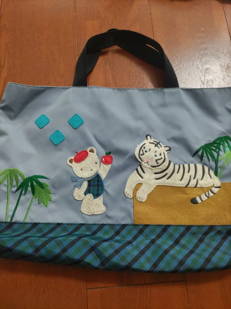 2026年最新】ニフレル ファミリア バッグの人気アイテム - メルカリ