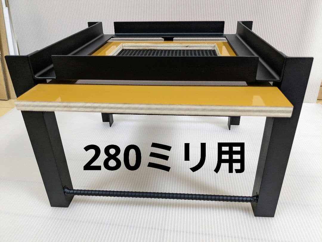 重箱式巣箱台　280ミリ用　ニホンミツバチ　鉄製台 新型鉄製台 【重箱式巣箱専用】 : 週末養蜂家ショップ - 通販 - Yahoo