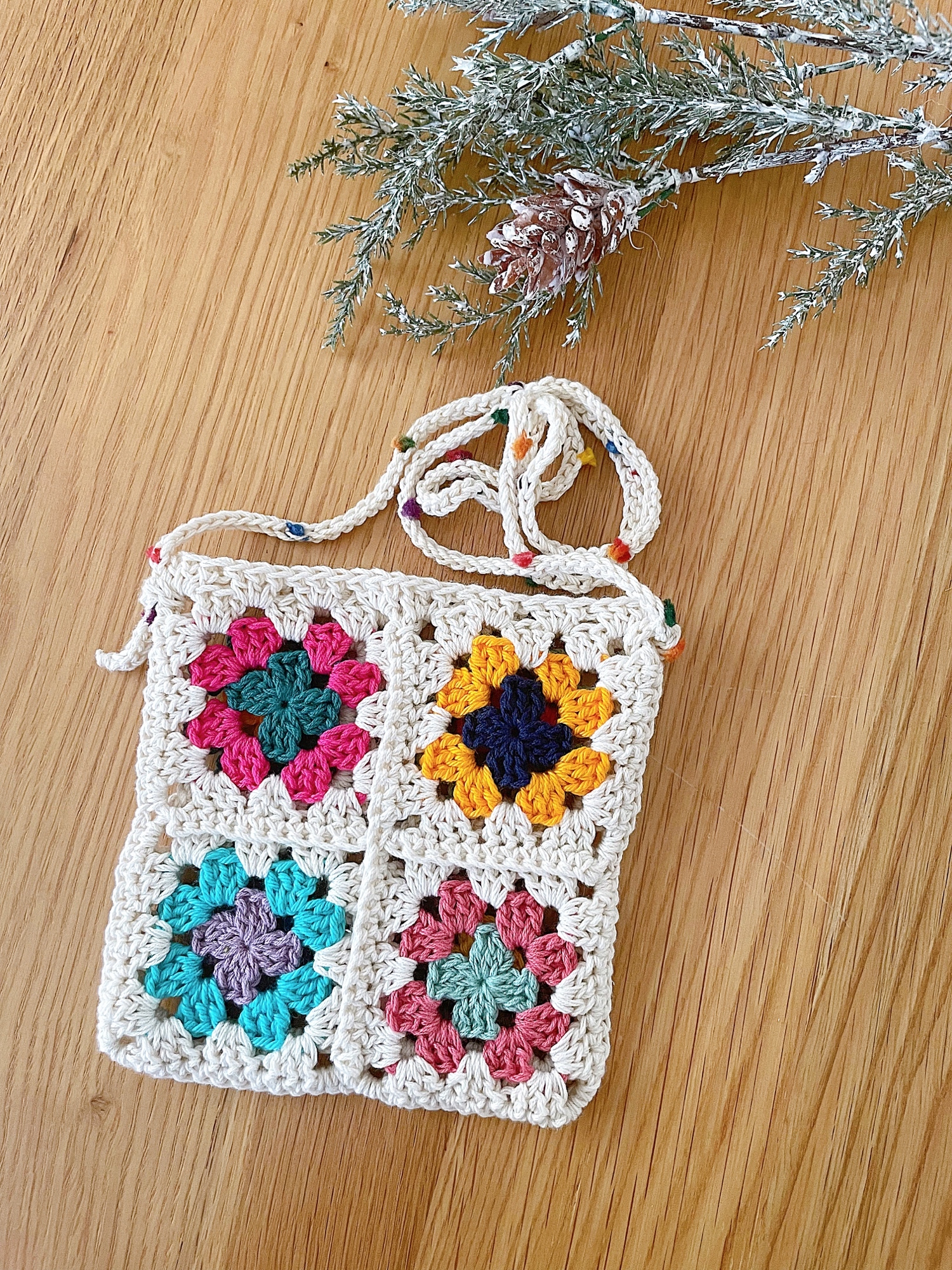 かぎ針編みマルチカバー モチーフ編み グラニースクエア ブランケット